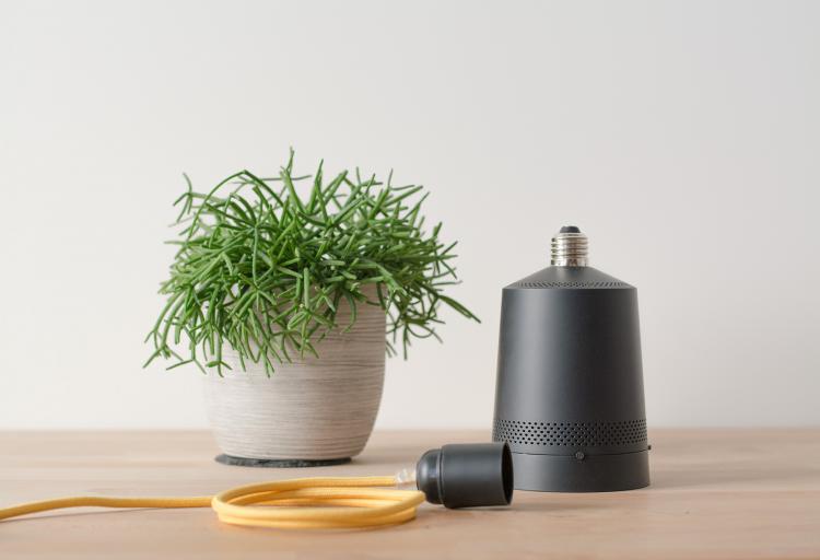 Beam Smart Projector - Light Socket
