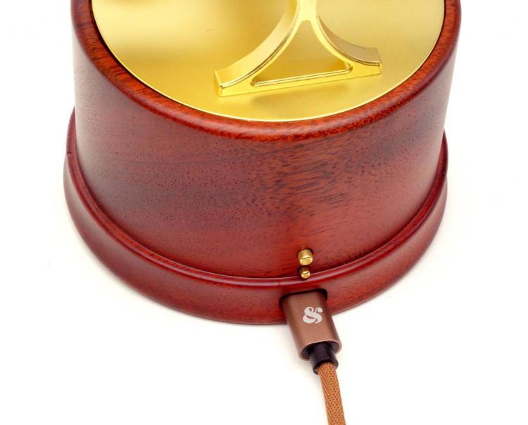 Bear or Bull Market Kinetic Moving Sculpture Shows Market Status In Real-time - Best desk ornament stock market gadget
