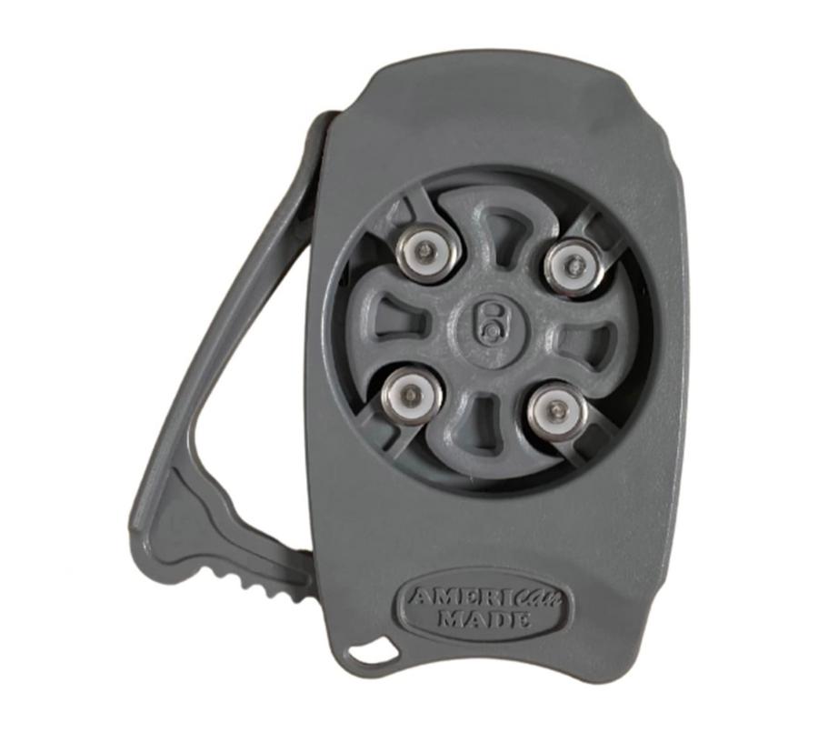 The Draft Top 3.0 beer can top removal tool
