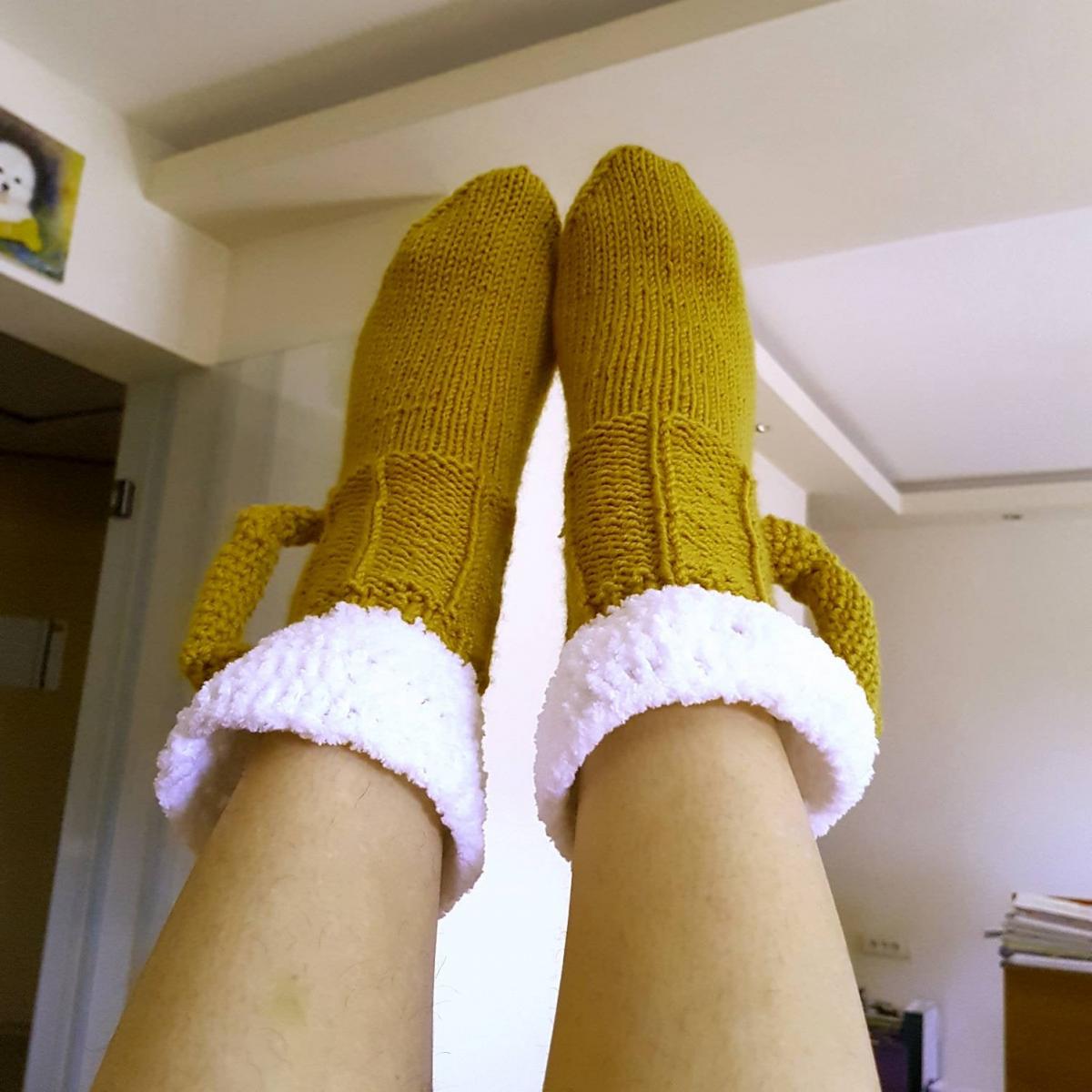 Knitted Beer Mug Socks With 3D Handle - Funny beer socks