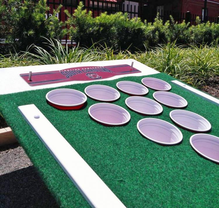 Beer Pong Golf - Chip Golf Balls Onto Cornhole Board