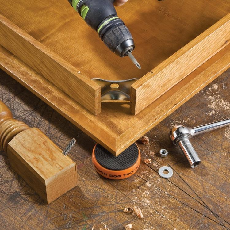Bench Dog Bench Cookie Work Grippers Elevate wood to rout, sand, and carve