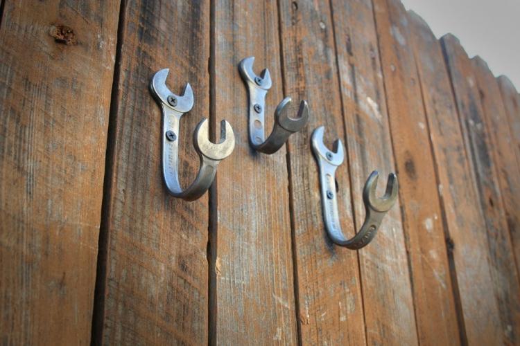 Bent Wrench Hooks