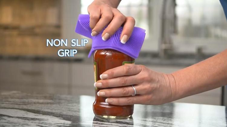 Better Sponge - Unique Multi-purpose sponge, jar opener gripper, oven mitt, pet hair collector - Incredible silicone fingers sponge
