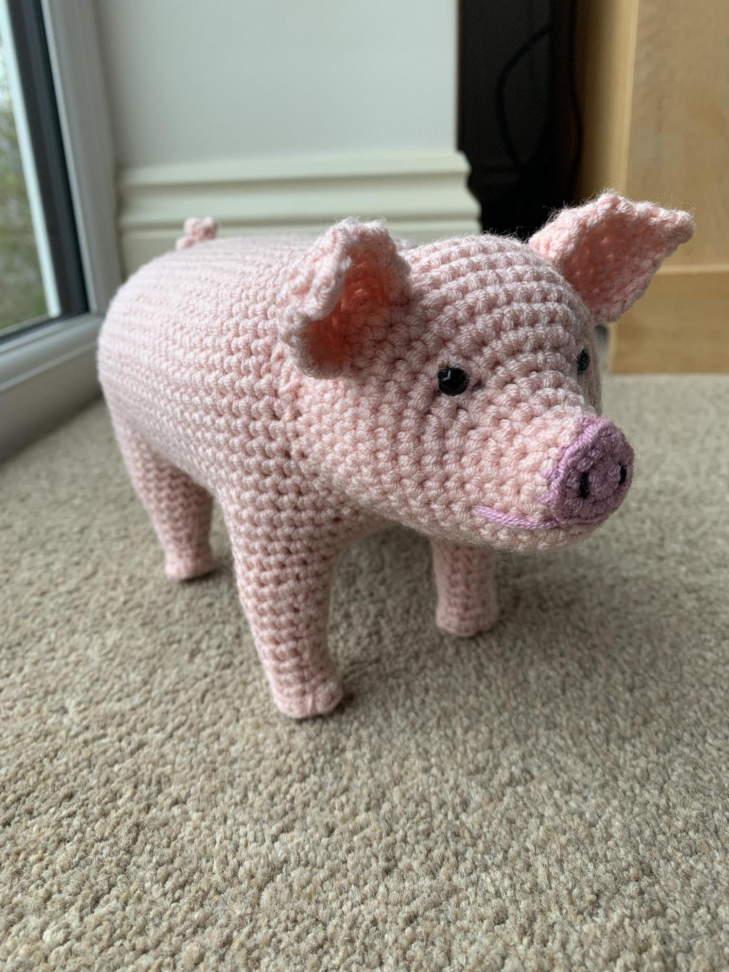 Birthing Pig That Feeds Its Piglets - Pig with Piglets Crochet Pattern