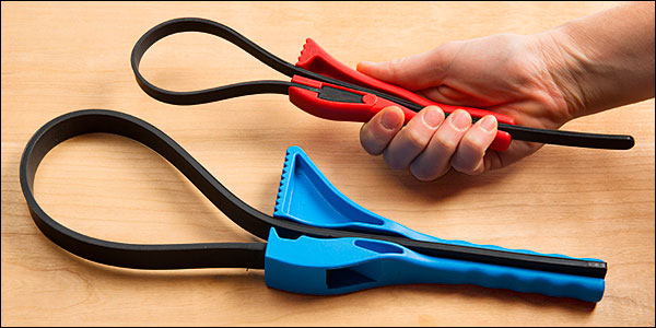 Boa Strap Wrench Lets You Easily Open Jars and Stubborn Caps - Plastic strap torque wrench for opening lids