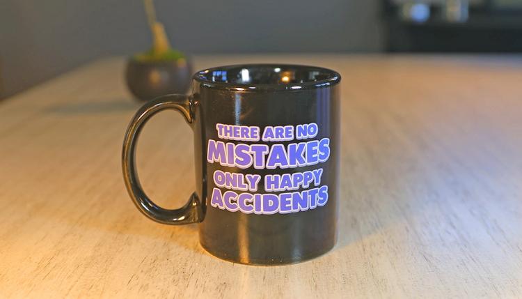 Bob Ross Heat Changing Mug - Makes Bob Ross Painting Appear with hot liquid