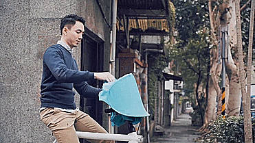 Boncho Bicycle Poncho - GIF