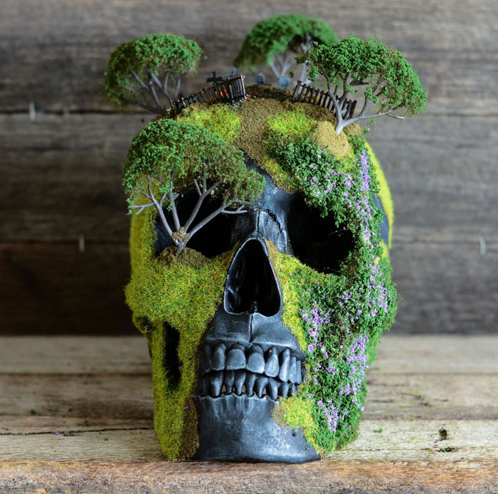 Bonsai Skulls - Fake Human Skull Nature Decor Art Pieces