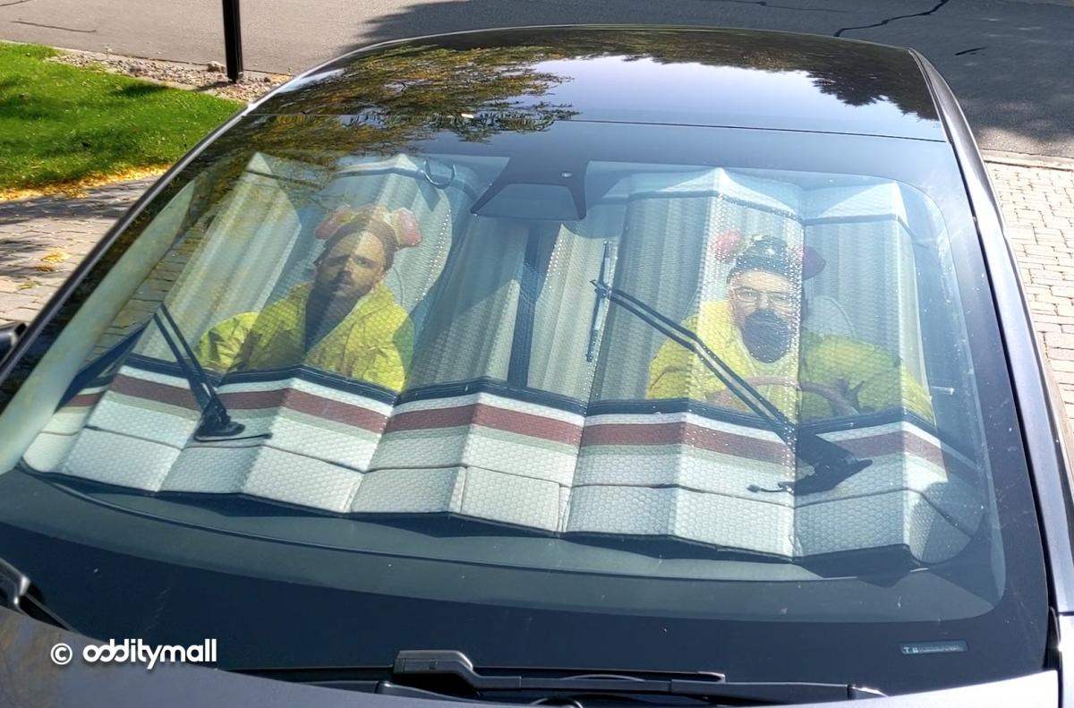 Breaking Bad RV Sunshade - Walt and Jess In RV Sunshade