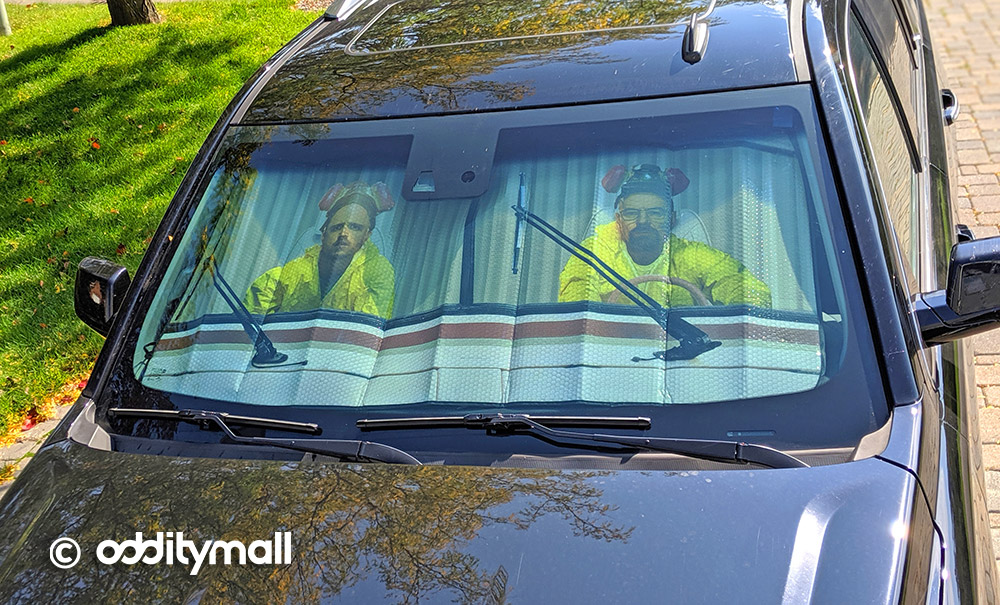 Breaking Bad RV Sunshade - Walt and Jess In RV Sunshade