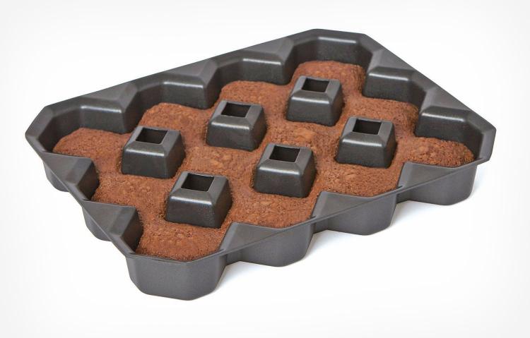 Add Edges Diamond Shaped Brownie Pan