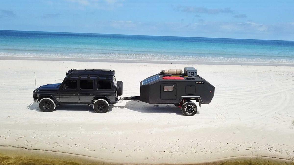 BRUDER EXP-4 Ultimate Off-road Camping Trailer