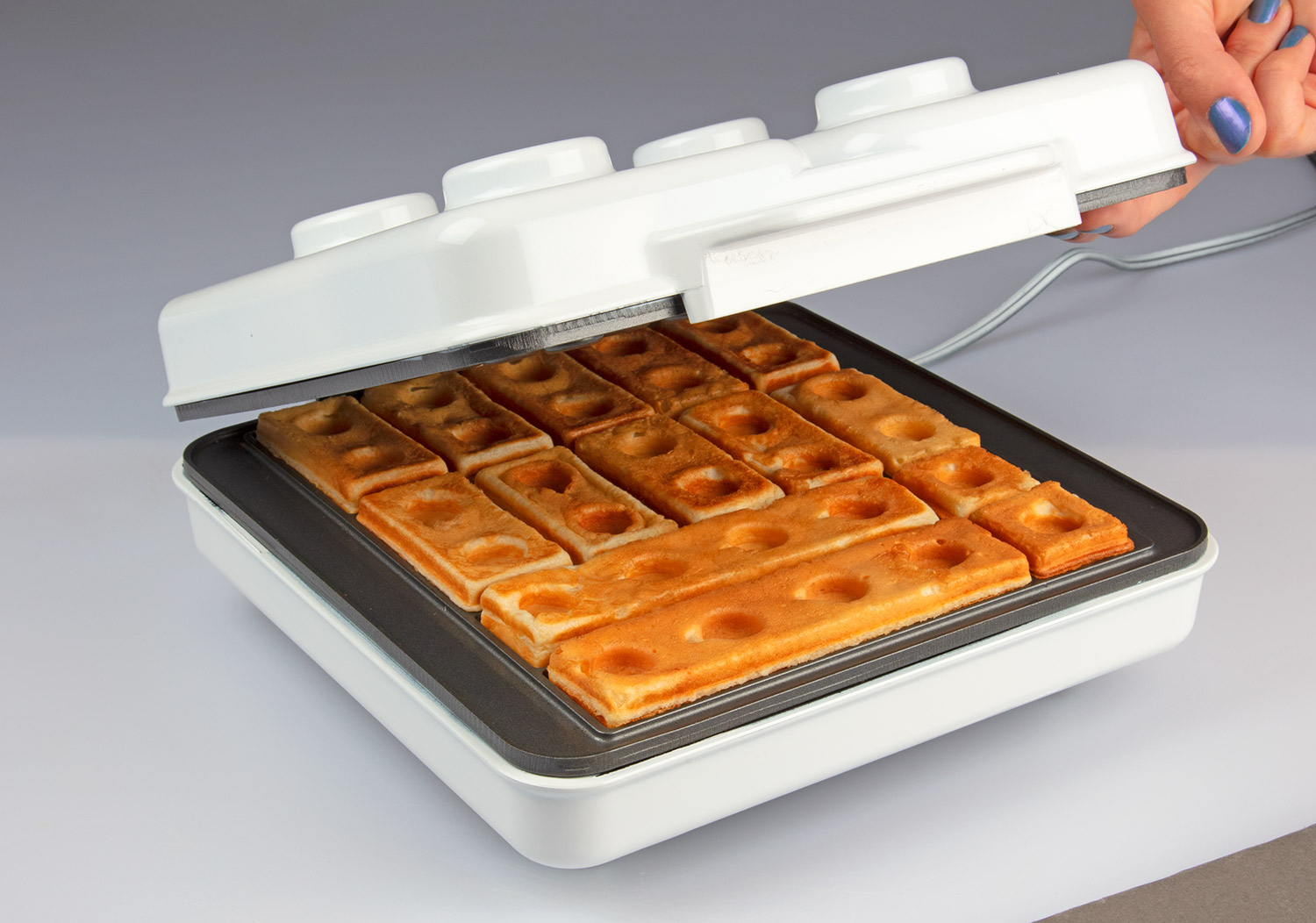 Building Block Waffle Maker - LEGO-Like Waffle Maker