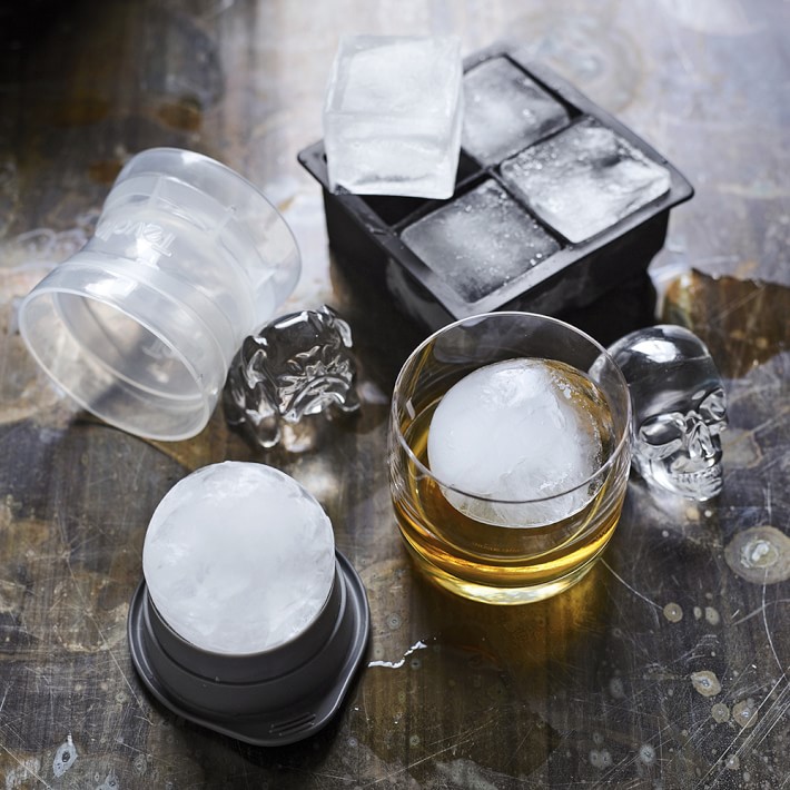 Bulldog Ice Mold Makes Bulldog shaped ice cubes