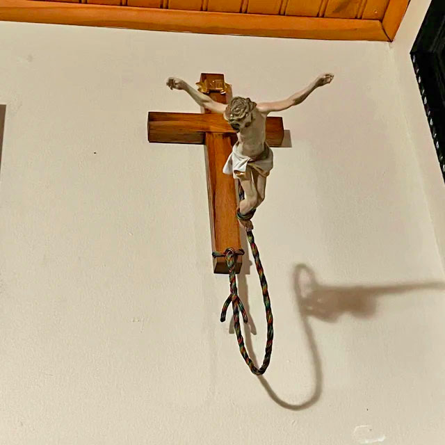Bungee Jumping Jesus - BunJesus