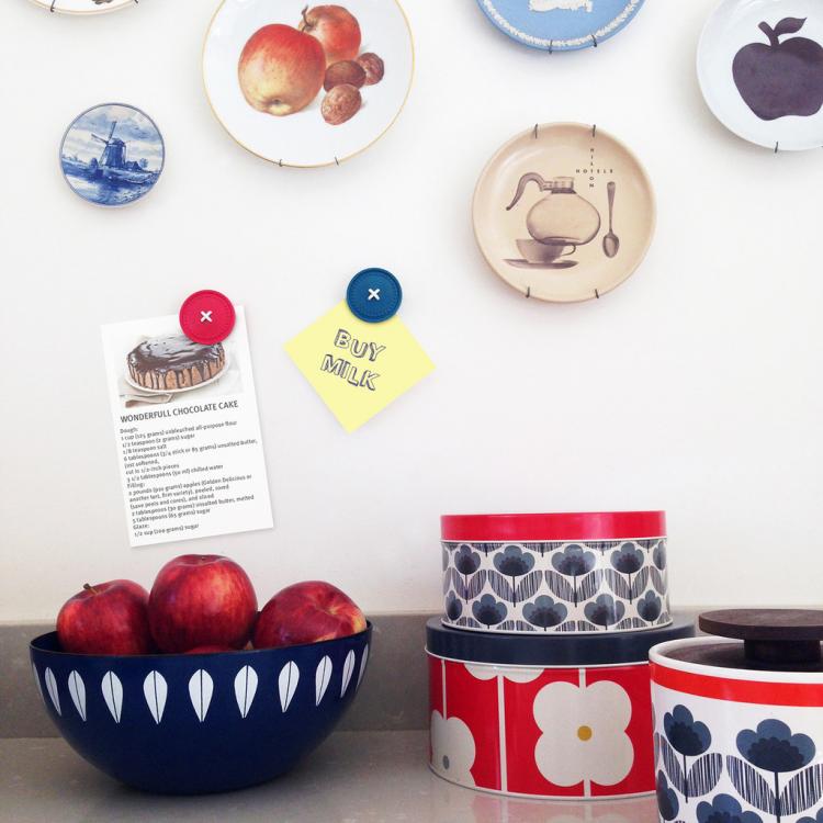 Button Up Magnetic Towel Holder Button