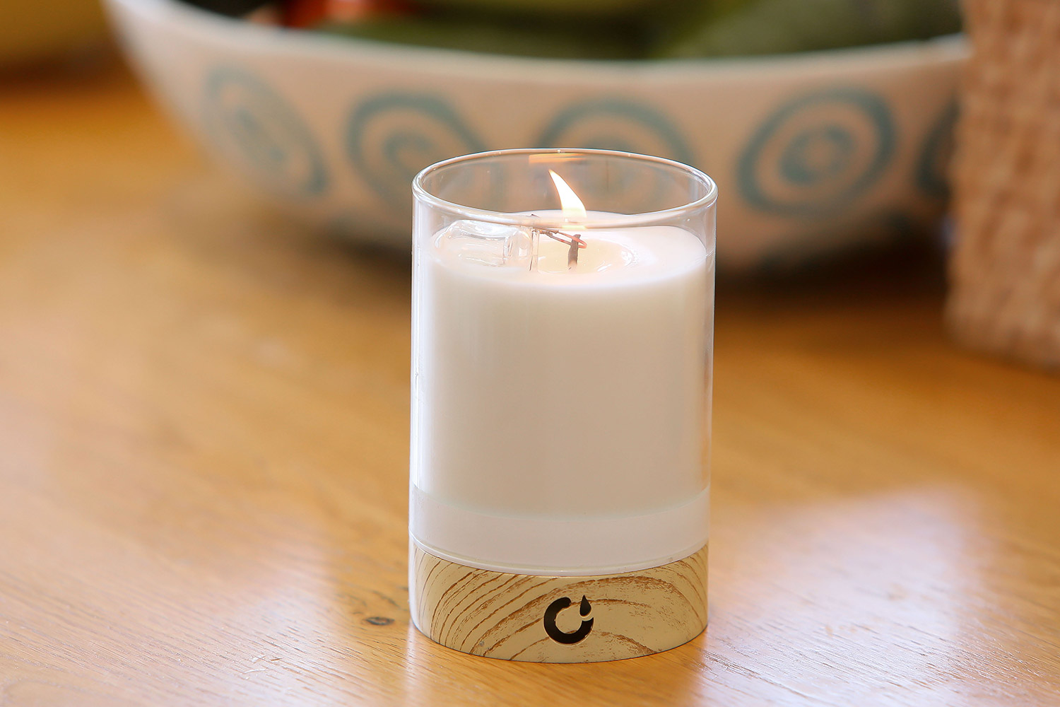 Candle Touch Smart Candle Ignites From Smart Phone - Light candle remotely from phone