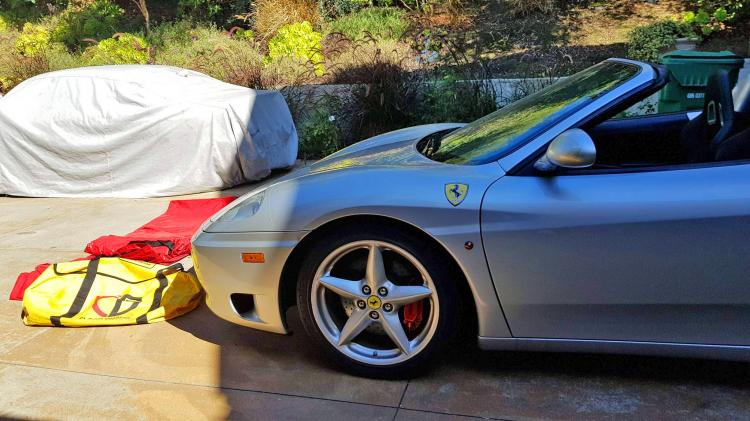 Giant Car Bag Flood Guard - Waterproof car bag flood protector - Keep car safe during flood