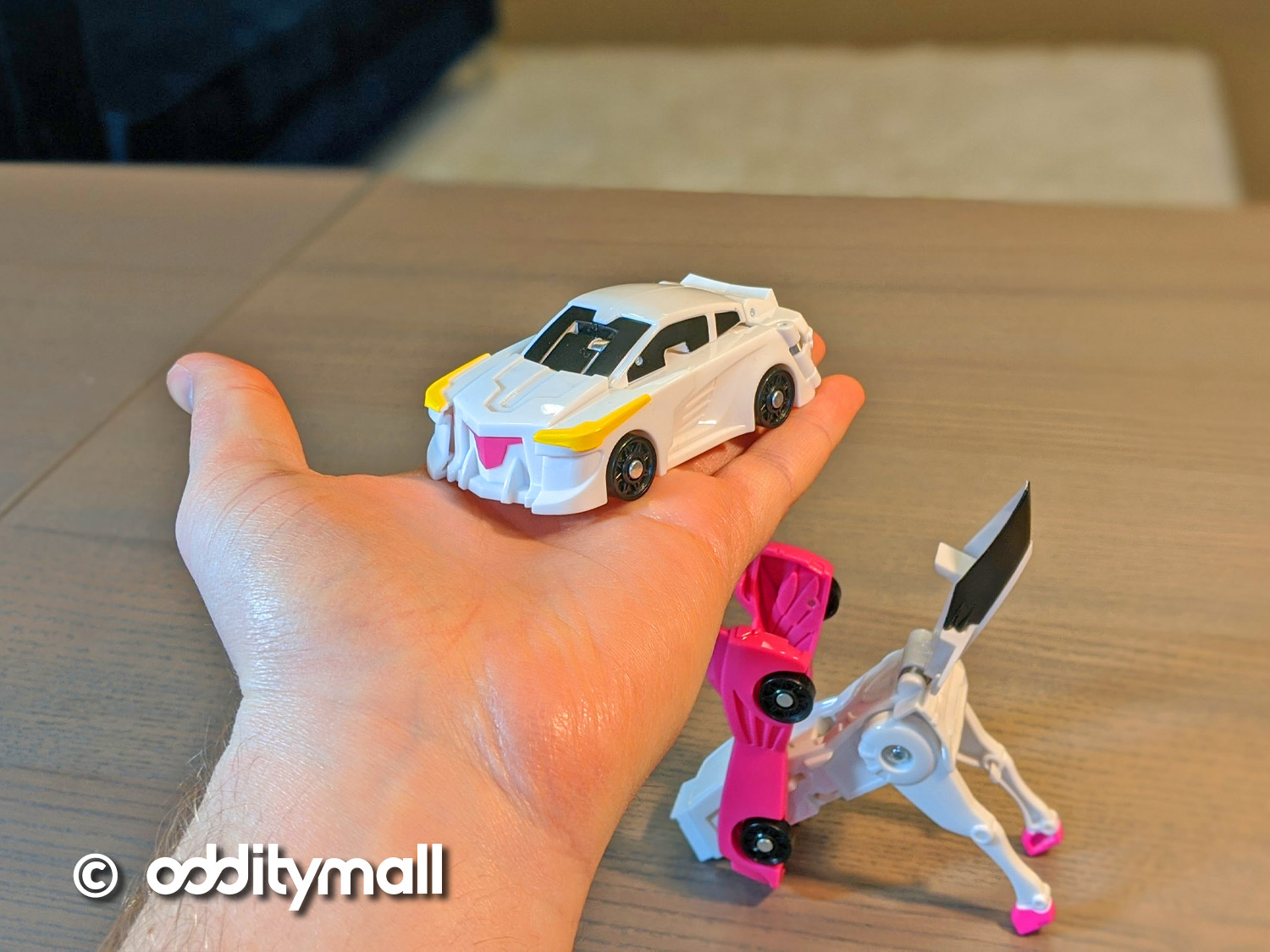 CarBot Magnetic Cars That Transform Into a Unicorn - Magnetic transforming toy