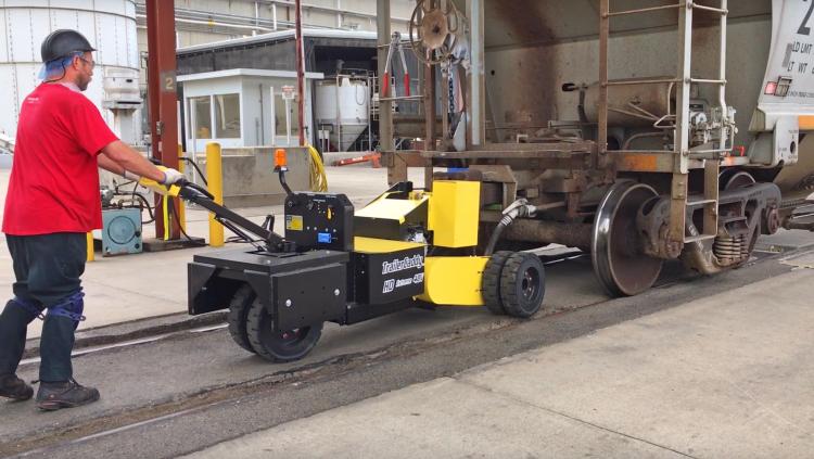 TrailerCaddy Rail Car Mover - Automatic Train car mover