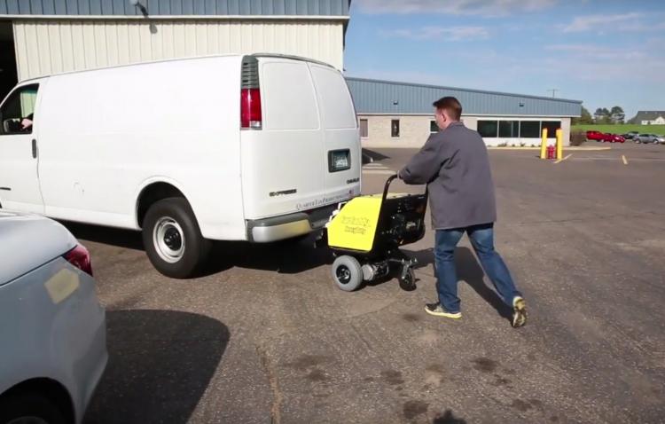 CarCaddy Electric Car Pusher - stalled car automatic car mover