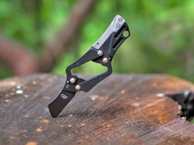 Lyra Folding Knife