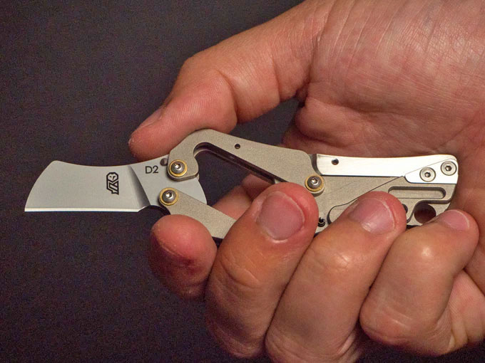 Lyra Folding Knife