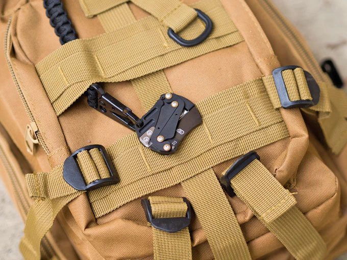 Lyra Folding Knife