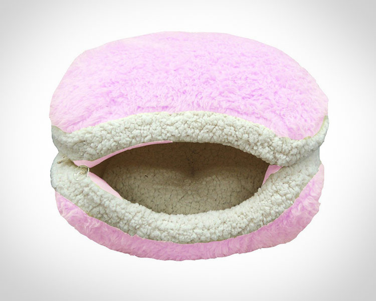 Cat Burger Bed