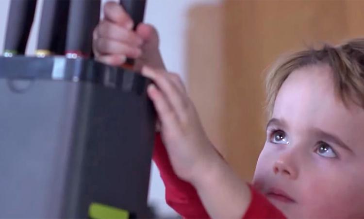 Joseph Joseph LockBlock - Child-Proof knife block requires a safety button to release knives - adult-sized hands required to open knife block