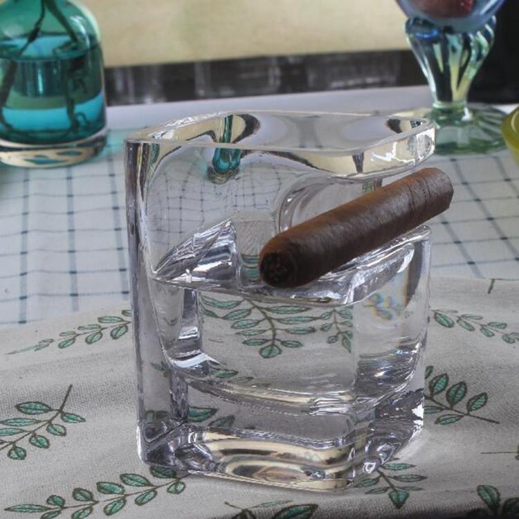 Cigar Holding Whiskey Glass - Scotch Glass Holds a Cigar on the side of it