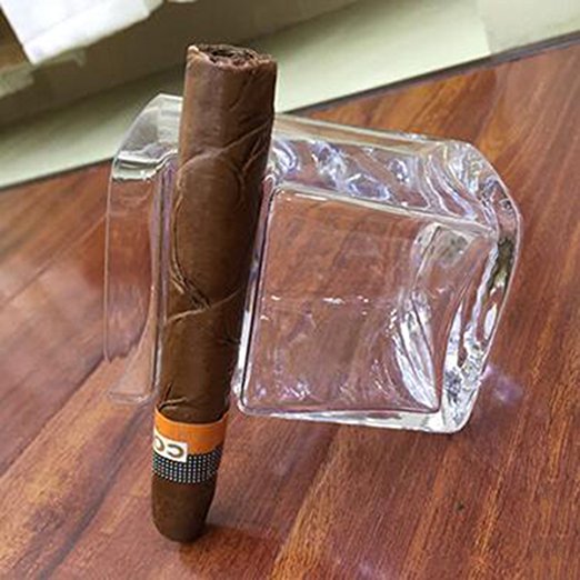 Cigar Holding Whiskey Glass - Scotch Glass Holds a Cigar on the side of it