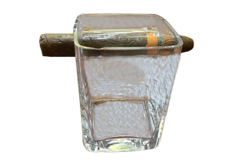 Cigar Holding Whiskey Glass - Scotch Glass Holds a Cigar on the side of it