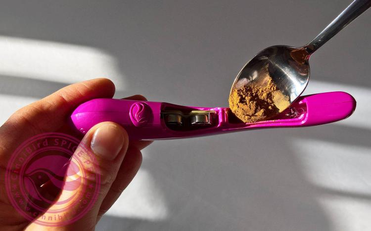 Cinnibird Coffee Design Spice Pen - Coffee spice pen lets you draw/design your own barista drinks