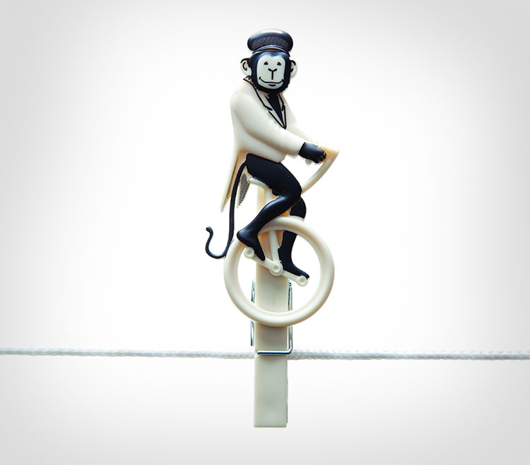 Amazing Pegzini Family Circus People Clothes Pins 