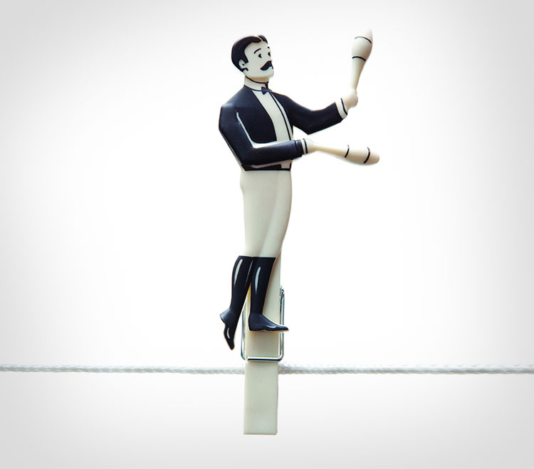Amazing Pegzini Family Circus People Clothes Pins 