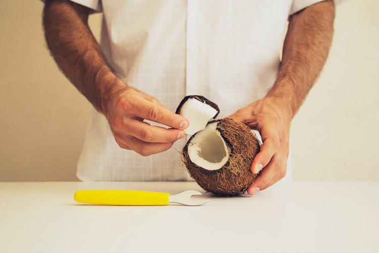 Cococrack Easy Coconut Opener - Safest coconut opener - Best coconut opener