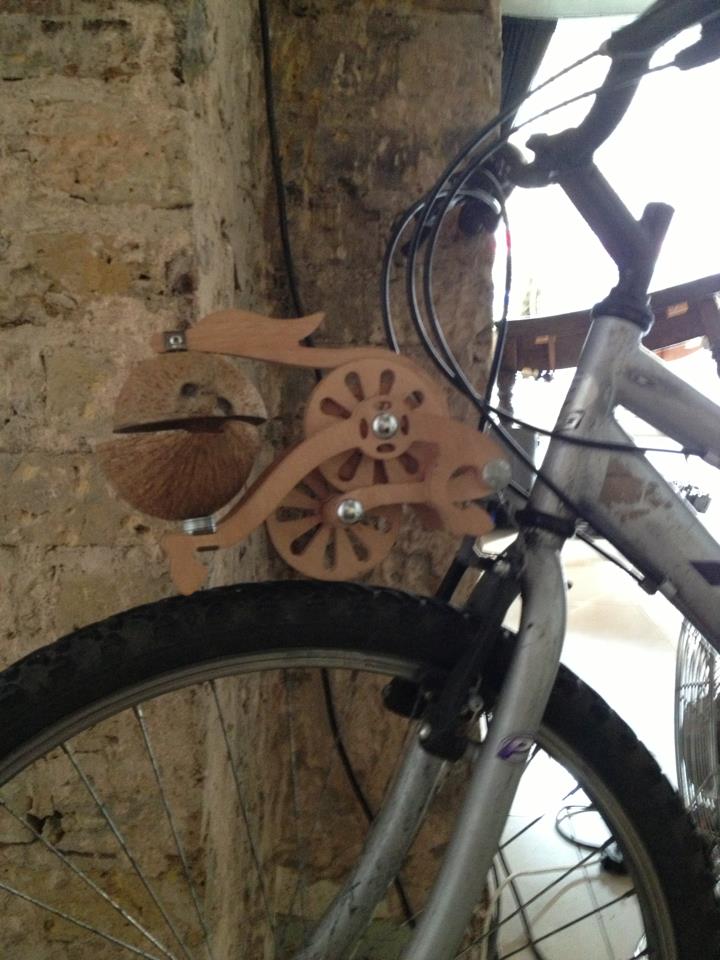 Trotify galloping horse bicycle accessory with coconuts - Monty Python bike gadget