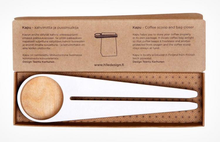 Kapu Coffee Scooper That Doubles as a Bag Sealer