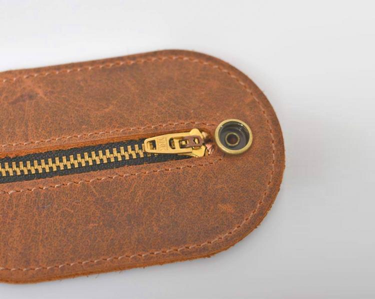 Leather Coin Purse Self-Defense Weapon - Belt loop coin purse smashing weapon