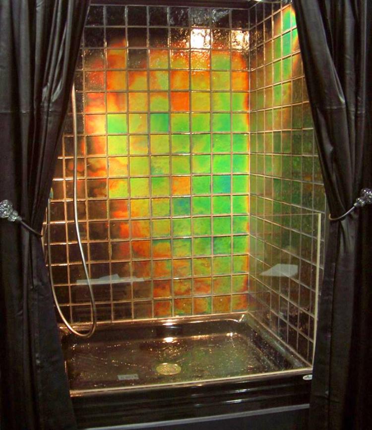 Color Changing Shower Tile - Shower Tile Changes Color Depending On The Temperature of Water - Heat sensitive bathroom tile
