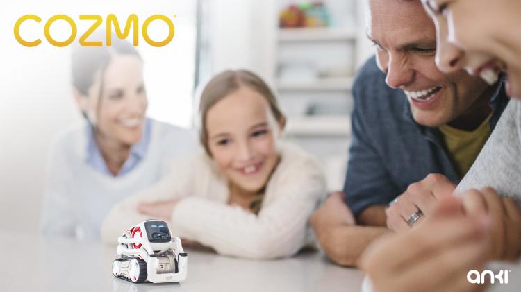 Cozmo Cute Mini Robot - Interactive home robot toy for kids - Bulldozer robot like Wall-e