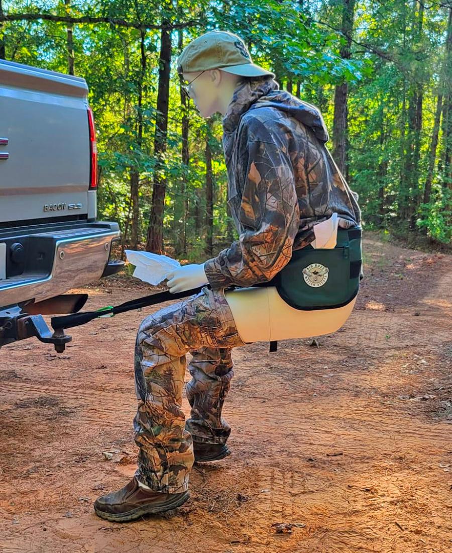 Crap Strap straps to tree, holds body up to poo in the woods hands free