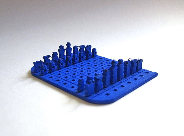 Credit Card Sized Mini Chess Set - Tiny travel chess set fits into wallet