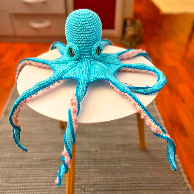 Giant Crochet Octopus Pattern