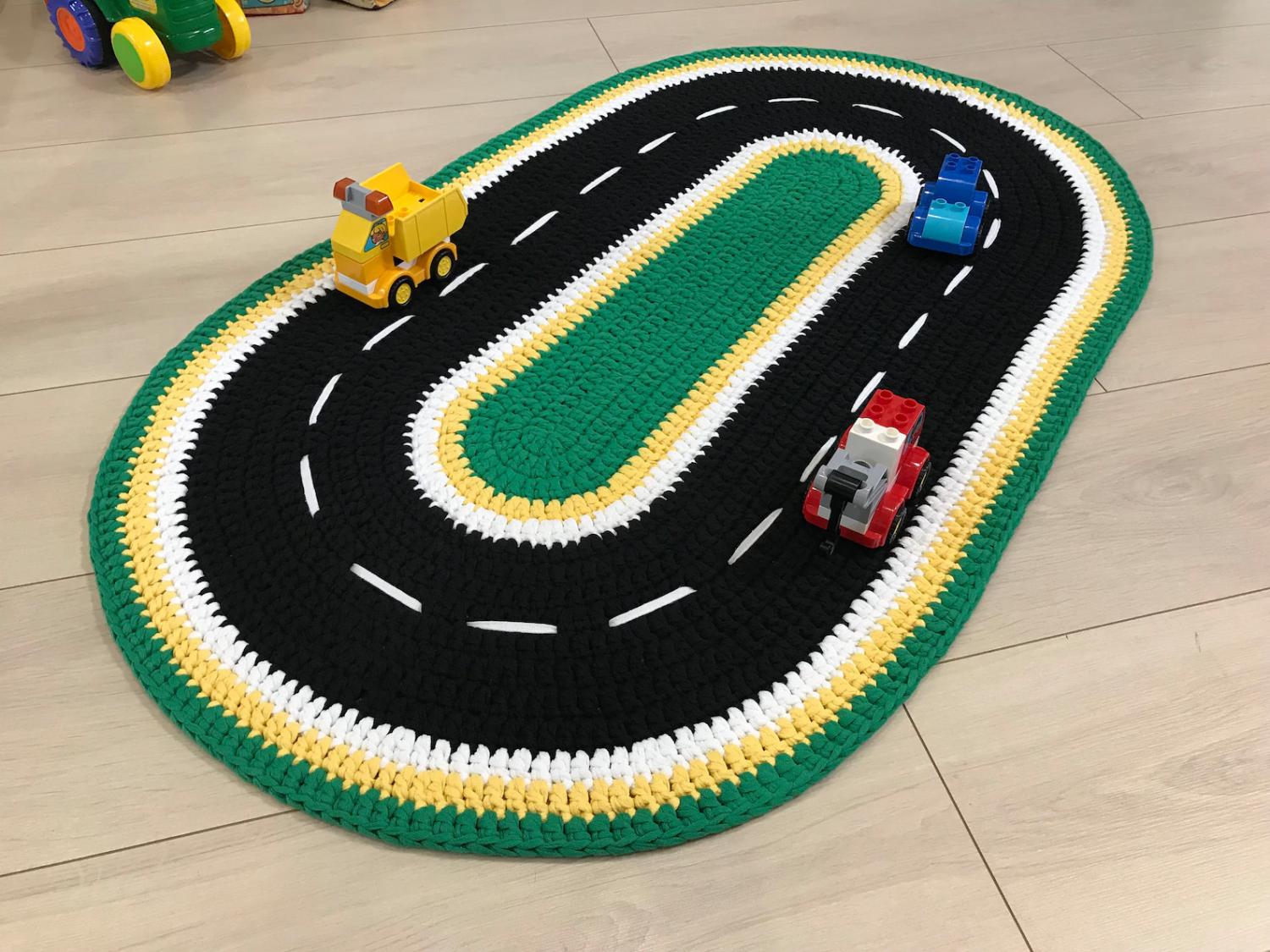 Crotchet Racetrack Rug