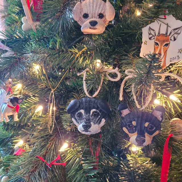 Custom Seashell Dog Portraits - Dog ornament made from beach shells