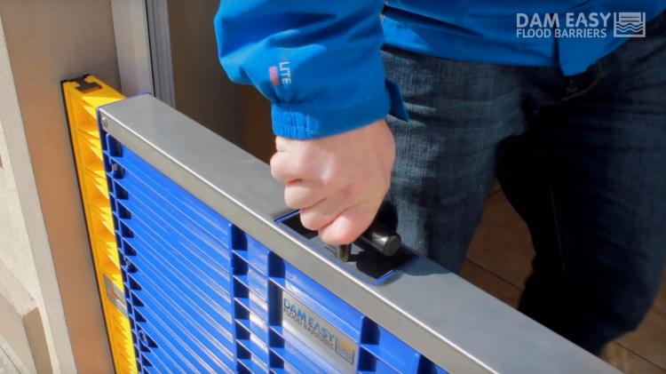Dam Easy Flood Barrier Door Dam - Quick Install Flood water protection for the home