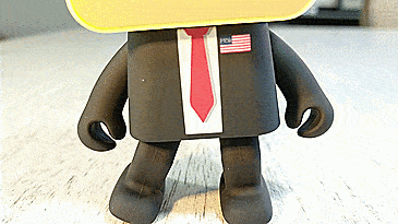 Dancing Donald Trump Bluetooth Speaker - Robotic Dancing President Speaker